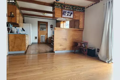 725 W Main St, Molalla, OR 97038 - Photo 7
