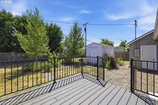 1385 Parker St, Springfield, OR 97477 - Photo 25
