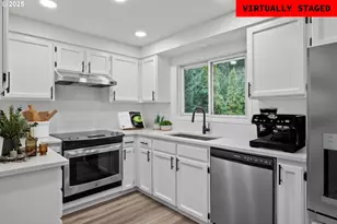 910 NE Hill Way, Estacada, OR 97023 - Photo 7