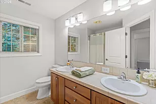 23451 SW Redfern Pl, Sherwood, OR 97140 - Photo 31