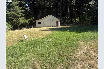 784 Wall St, Husum, WA 98623 - Photo 7