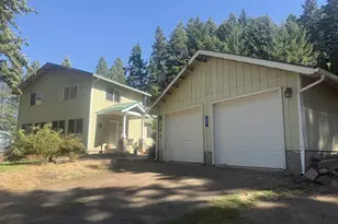 784 Wall St, Husum, WA 98623 - Photo 3