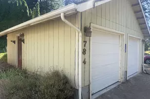 784 Wall St, Husum, WA 98623 - Photo 5