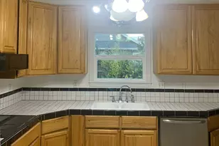 431 SW 3rd Ave, Canby, OR 97013 - Photo 9