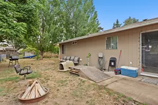 704 Main St, Dayton, OR 97114 - Photo 31