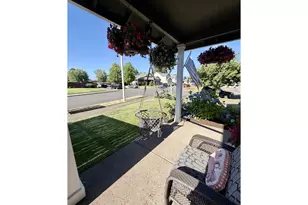 4889 Whitewater St, Salem, OR 97305 - Photo 3