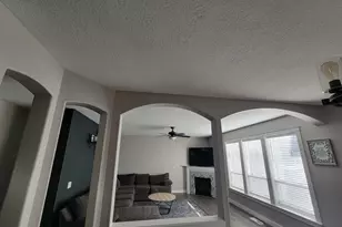 4889 Whitewater St, Salem, OR 97305 - Photo 9