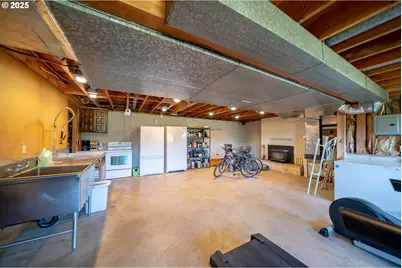 39903 Mertz Dr SE, Stayton, OR 97383 - Photo 23