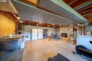 39903 Mertz Dr SE, Stayton, OR 97383 - Photo 23