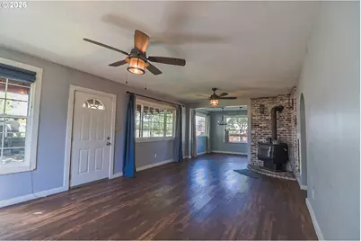 305 E Adams St, Burns, OR 97720 - Photo 3