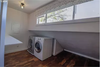 305 E Adams St, Burns, OR 97720 - Photo 33