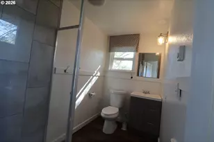 305 E Adams St, Burns, OR 97720 - Photo 19