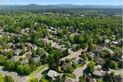 13983 Westcott Ct, Lake Oswego, OR 97035 - Photo 47