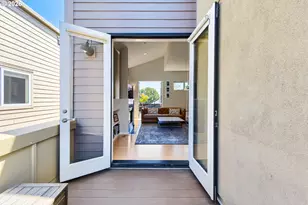 4412 S Corbett Ave, Portland, OR 97239 - Photo 27
