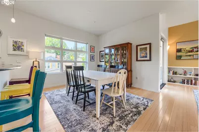 4412 S Corbett Ave #North, Portland, OR 97239 - Photo 9