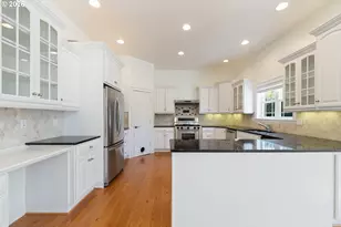 1158 Three Wood Dr, Bandon, OR 97411 - Photo 11