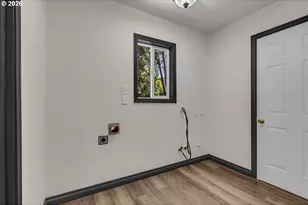 238 Gregory Ln SE, Salem, OR 97302 - Photo 15