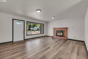 238 Gregory Ln SE, Salem, OR 97302 - Photo 9