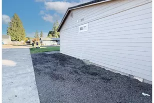 2364 E Irwin Way, Eugene, OR 97402 - Photo 21