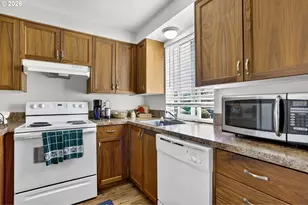 2372 2374 SW Edgefield Pl, Troutdale, OR 97060 - Photo 5
