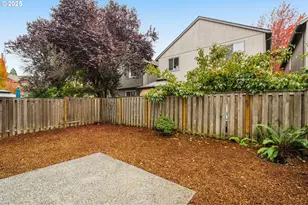 7544 NE Catherine Ct, Hillsboro, OR 97124 - Photo 25