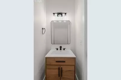 7544 NE Catherine Ct, Hillsboro, OR 97124 - Photo 15