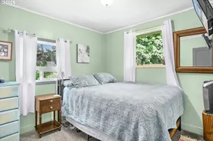 1909 NE 20th St, Lincoln City, OR 97367 - Photo 17