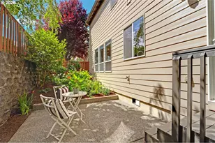 4574 NW Dresden Pl, Portland, OR 97229 - Photo 25