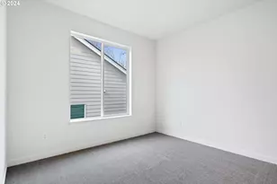 9344 Glory Ct, Salem, OR 97305 - Photo 19