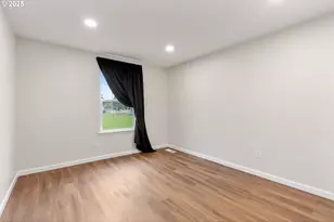 1189 S Aspen Way, Canby, OR 97013 - Photo 27