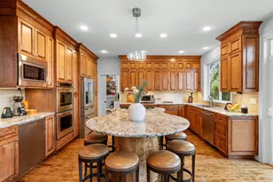 10645 SW Meier Dr, Tualatin, OR 97062 - Photo 11
