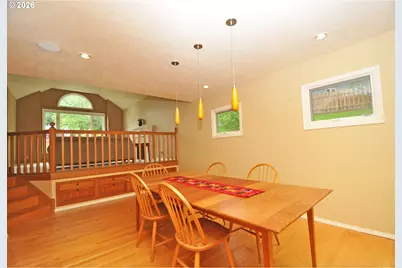 6431 SW Dolph Dr, Portland, OR 97219 - Photo 5