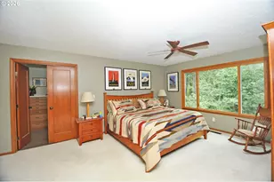 6431 SW Dolph Dr, Portland, OR 97219 - Photo 23
