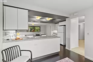 9 Britten Ct, Lake Oswego, OR 97035 - Photo 13