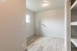 820 N 1st Ave, Kelso, WA 98626 - Photo 21