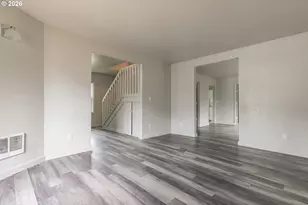 820 N 1st Ave, Kelso, WA 98626 - Photo 5