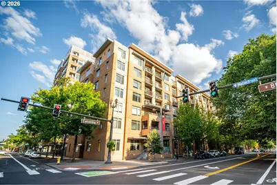 701 Columbia St, Vancouver, WA 98660 - Photo 1