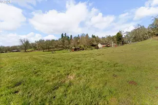 221 Oakview Dr, Roseburg, OR 97471 - Photo 43