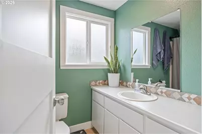 1146 SW James Ct, Dundee, OR 97115 - Photo 13