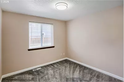 6147 SE Green Ct, Hillsboro, OR 97123 - Photo 15
