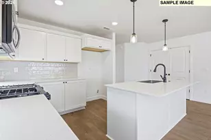 894 E Maple Brook Ave, Hermiston, OR 97838 - Photo 9