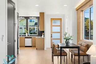 2833 NE 62nd Ave, Portland, OR 97213 - Photo 3