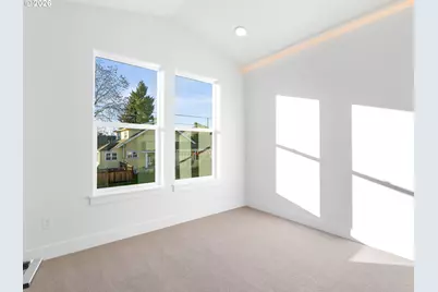 2833 NE 62nd Ave, Portland, OR 97213 - Photo 27