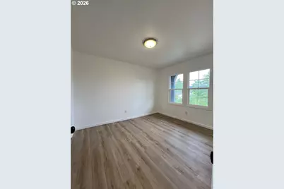 911 Jq Adams St, Oregon City, OR 97045 - Photo 11