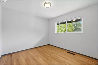 3211 SW Ridge Dr, Portland, OR 97219 - Photo 23