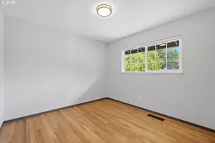 3211 SW Ridge Dr, Portland, OR 97219 - Photo 23