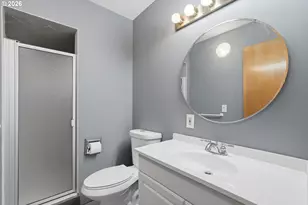 3211 SW Ridge Dr, Portland, OR 97219 - Photo 29