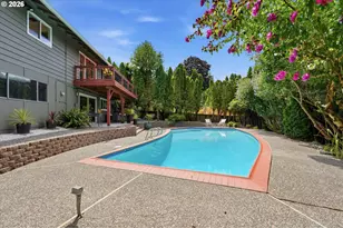 3211 SW Ridge Dr, Portland, OR 97219 - Photo 33