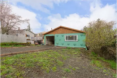 248 SE Pitzer St, Roseburg, OR 97470 - Photo 3
