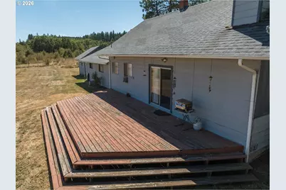 40028 Lacomb Dr, Lebanon, OR 97355 - Photo 31